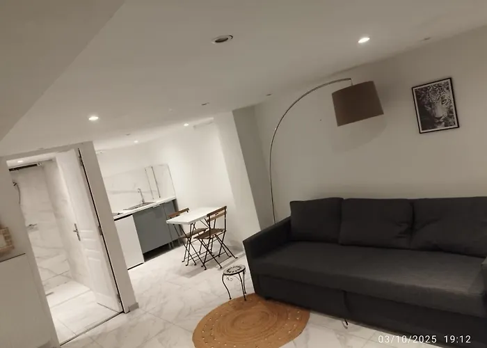 Marguerite Apartment *